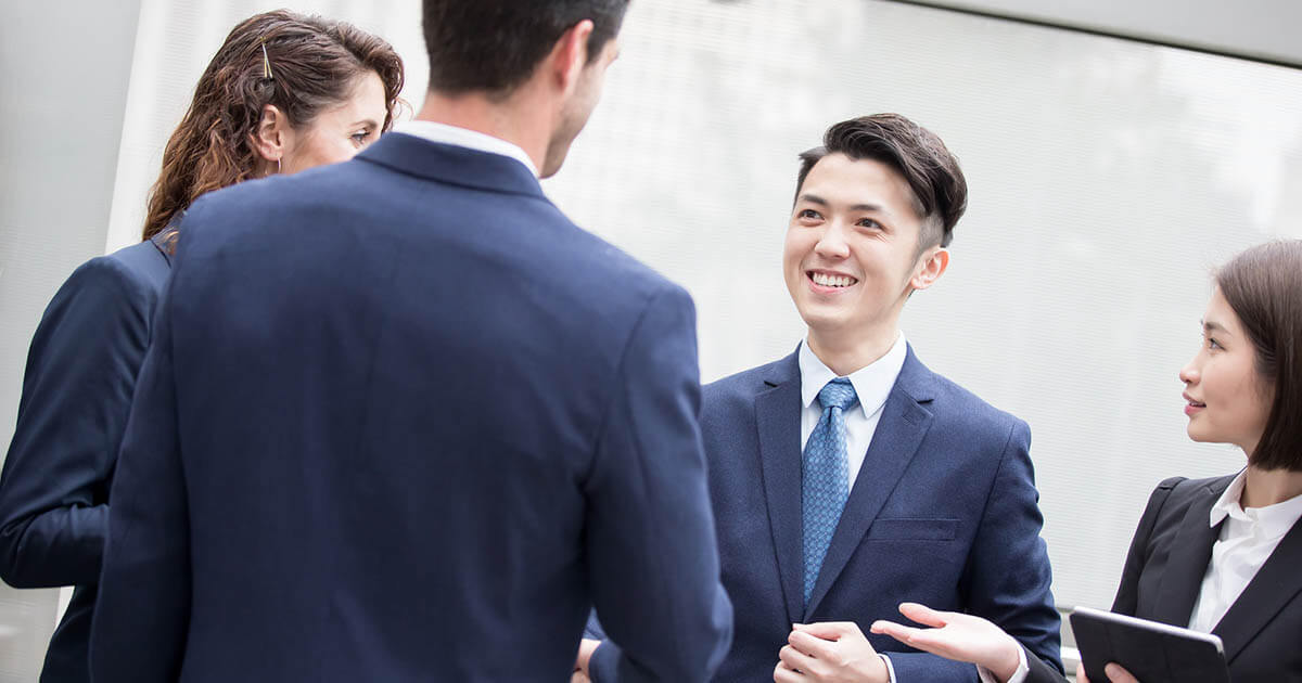 頭がいい人の話し方のメリットとポイント頭のいい話し方をする方法 マナラボ