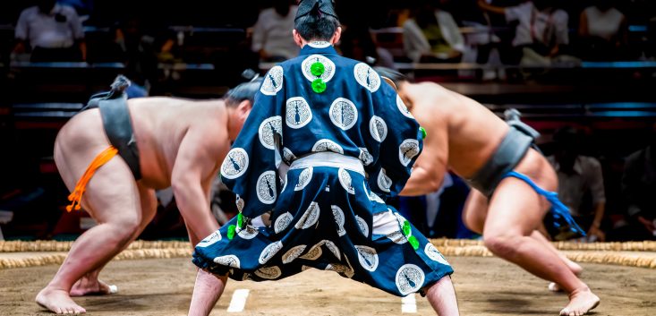 力士になるには 1日のスケジュールや給料などを解説 マナラボ